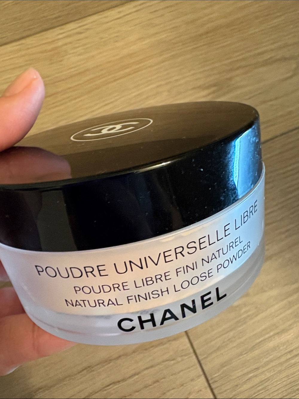 CHANEL Poudre Universelle Libre Loose Powder - Black & White Jar
